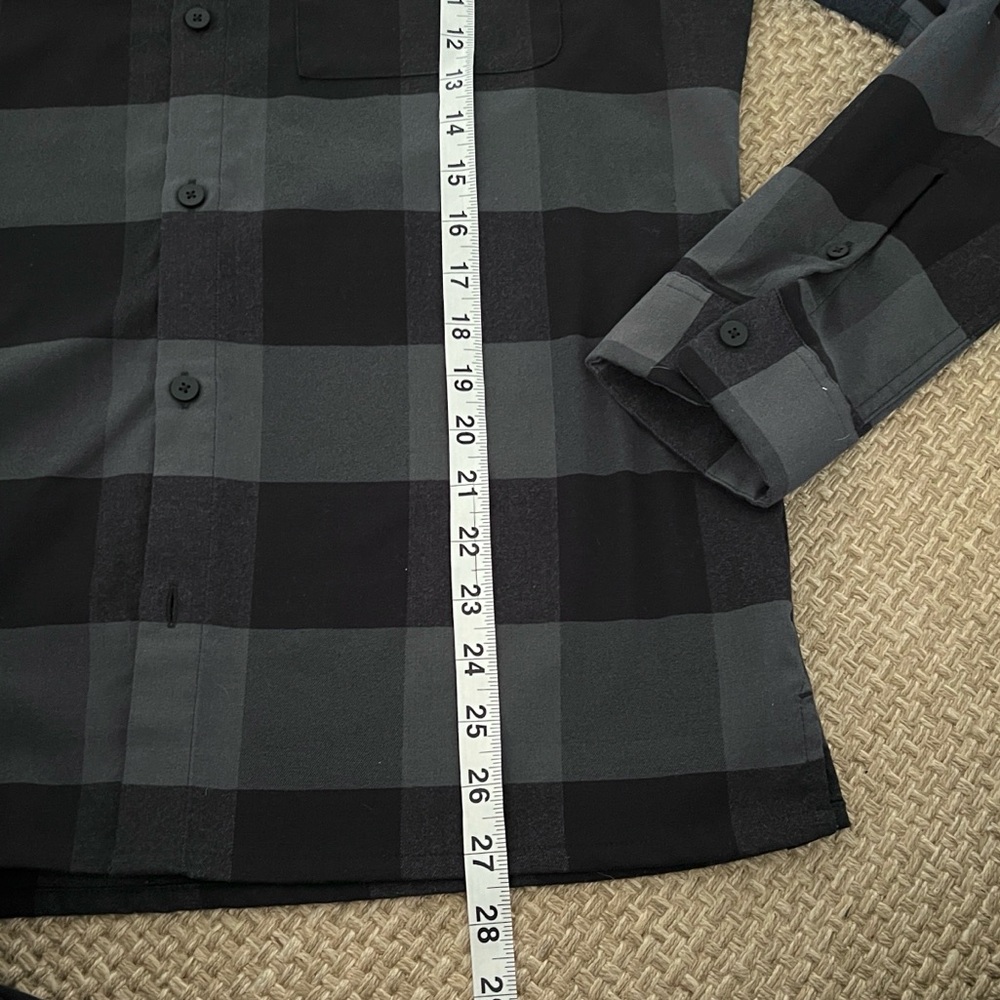 Lululemon Mason’s Peak Long Sleeve Flannel Shirt - Picture 4 of 6